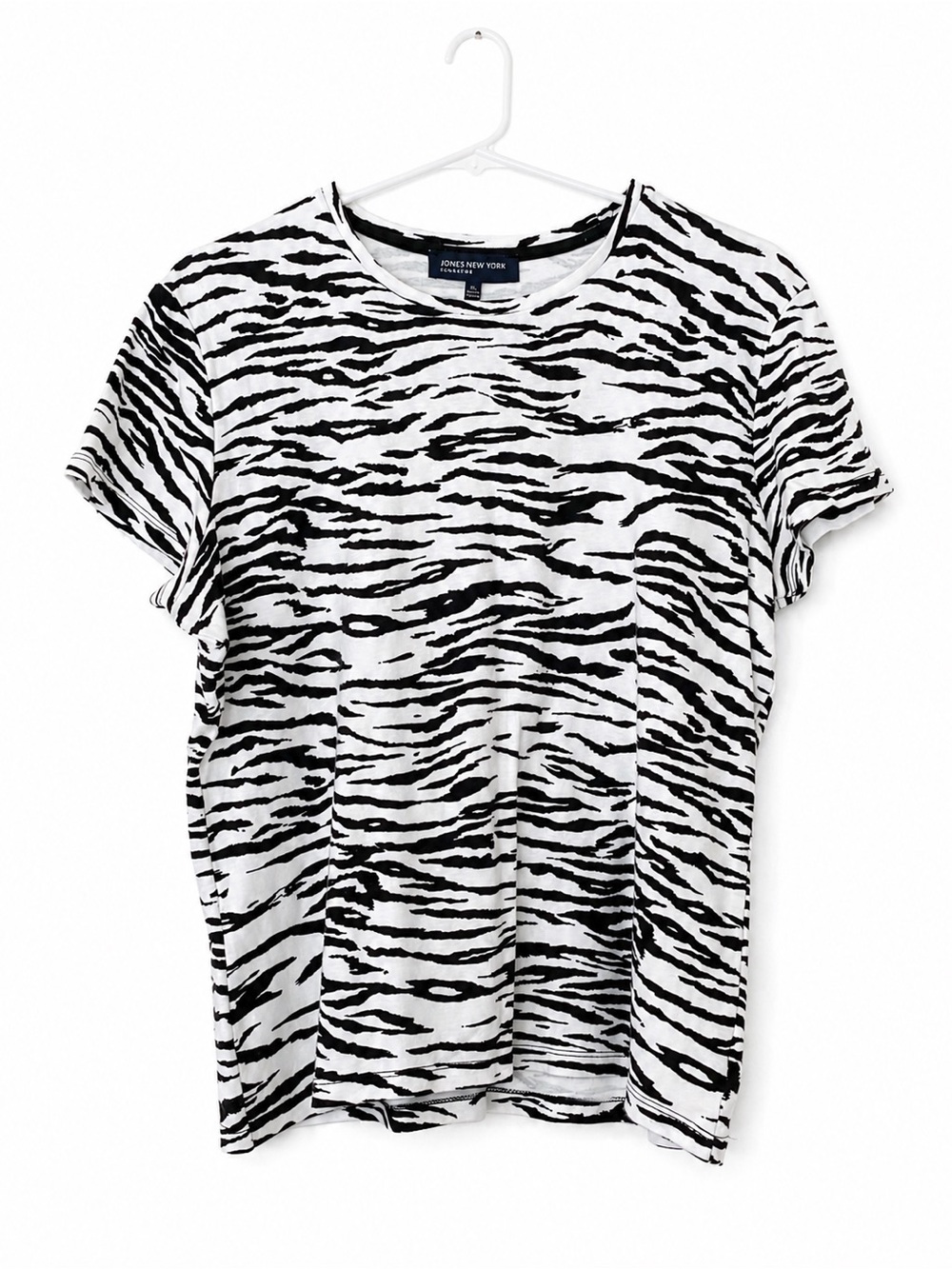 Jones New York Signature Women’s Zebra Print Short Sleeve T-shirt, size XL